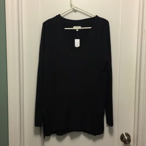 Tunic length sweatshirt